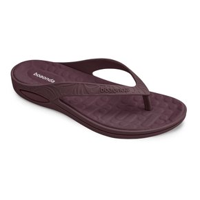 Chinelo Lilly fundo branco Palmilha Maxisense catálogo cor Açaí