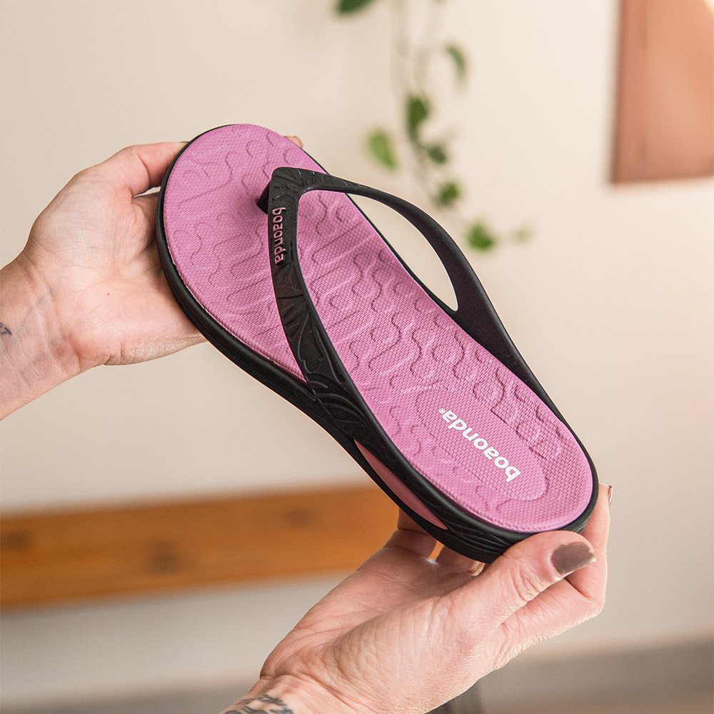 Chinelo Lily